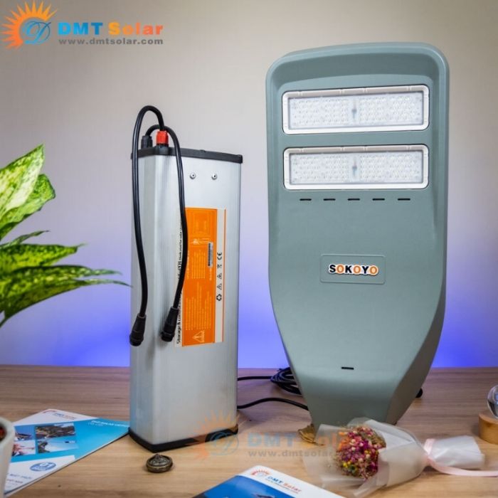 Đ&egrave;n đường năng lượng mặt trời cao cấp 80W Sokoyo Conco