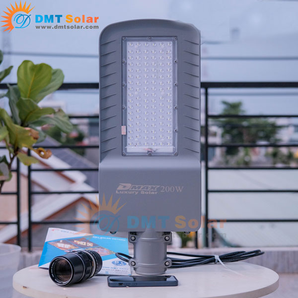 Sản phẩm đi k&egrave;m đầy đủ c&aacute;c phụ kiện