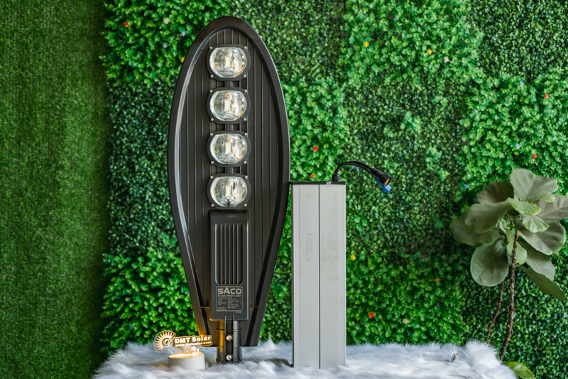 Đ&egrave;n đường chiếc l&aacute; 200w nhiều chế độ chiếu s&aacute;ng