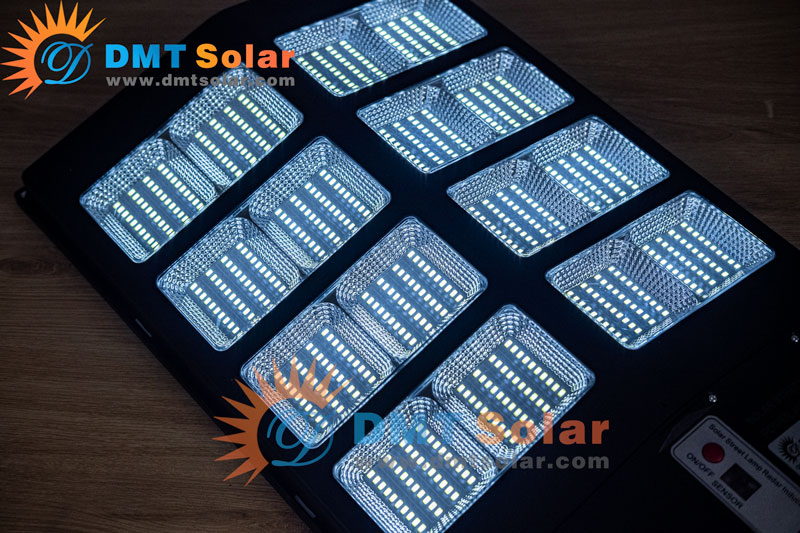Đèn năng lượng mặt trời 400W solar
