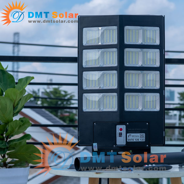 Đèn năng lượng mặt trời 400W DMT-D400PV