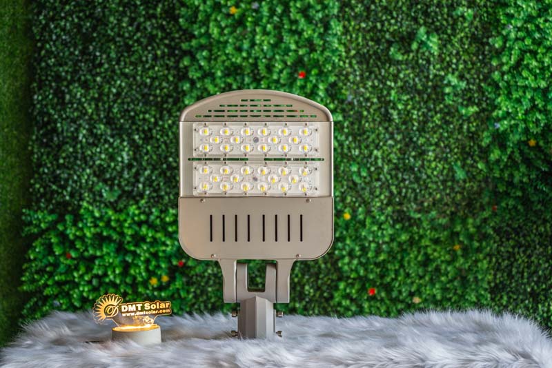 Chất liệu và thiết kế đèn cao cấp