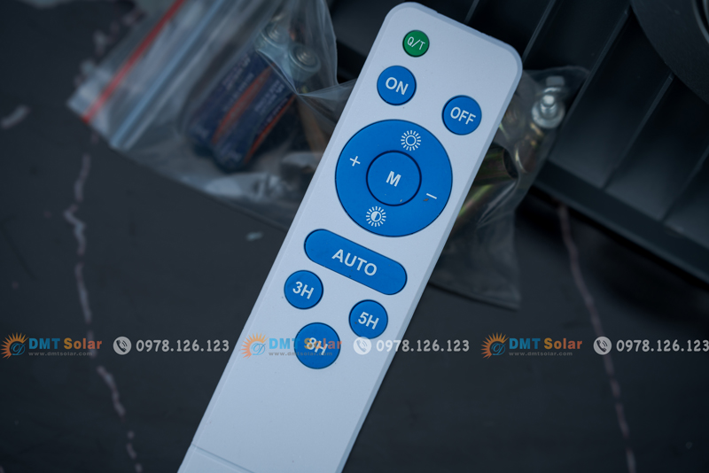 Remote điều khiển đèn chống nổ từ xa