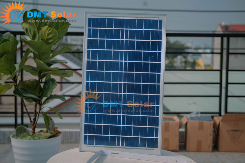 Tấm pin năng lượng mặt trời 