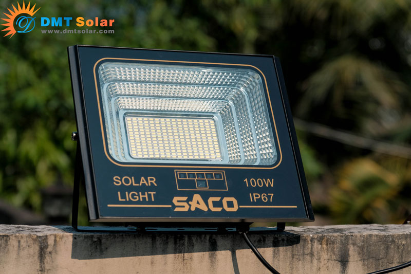 Đèn pha năng lượng mặt trời solar light 100W