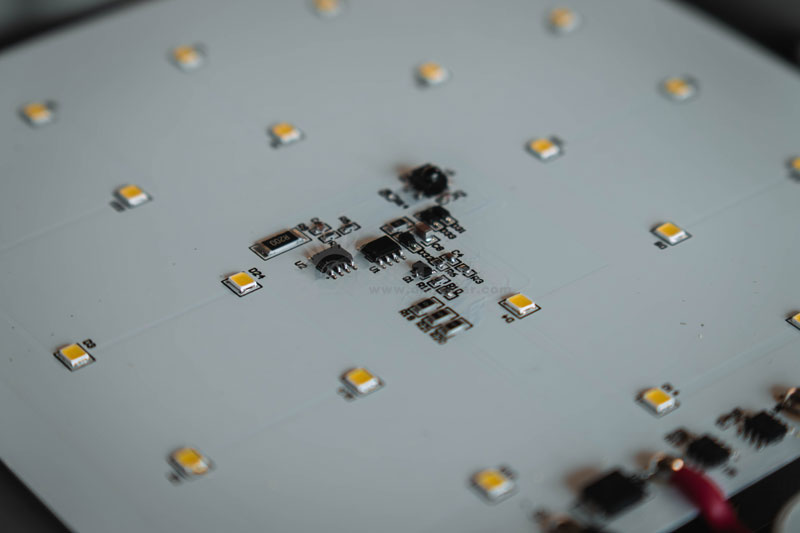 Chip led đèn ốp trần năng lượng mặt trời