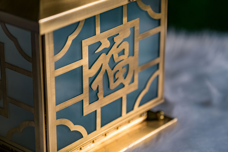 Đ&egrave;n trụ cổng đồng vu&ocirc;ng năng lượng mặt trời TCS-SA62-VD