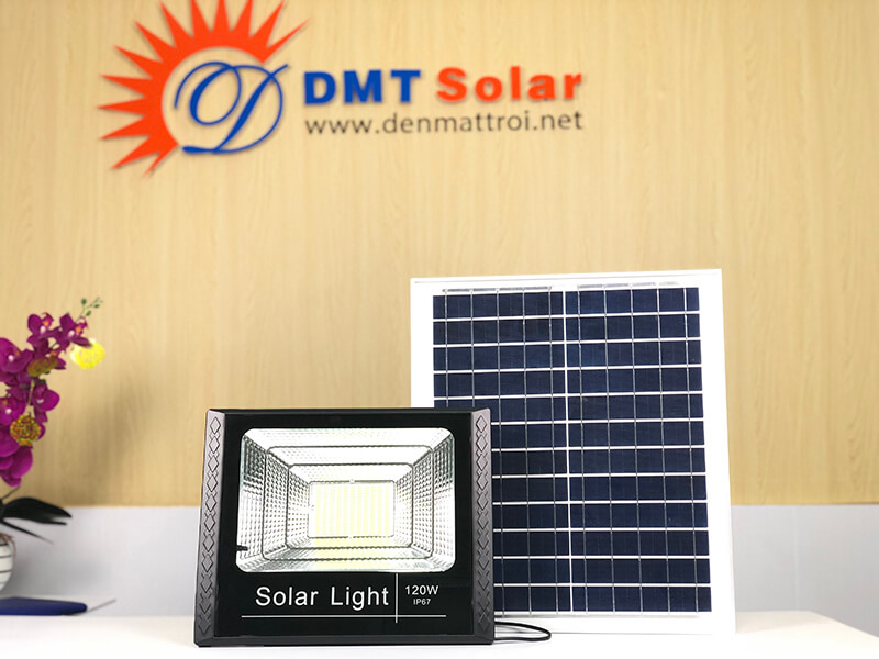 Đèn năng lượng mặt trời 120W DMT-S120
