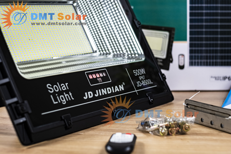 Đèn năng lượng mặt trời 500W có Pin lưu trữ cao