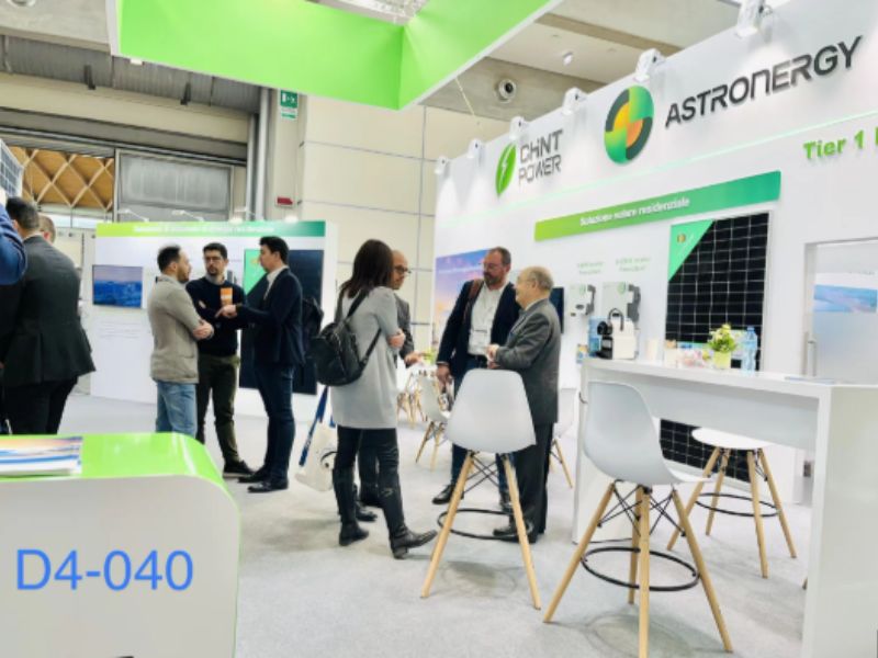 Thương hiệu Astronergy l&agrave; c&ocirc;ng ty con thuộc tập đo&agrave;n CHINT