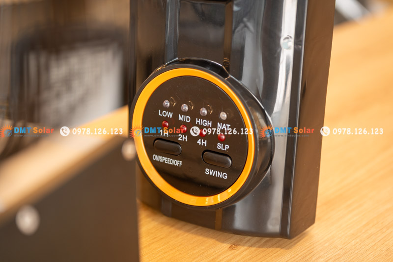 núm xoay quạt treo tường năng lượng