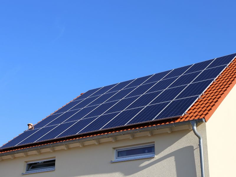 Ưu điểm khi sử dụng tấm pin mặt trời 1000w