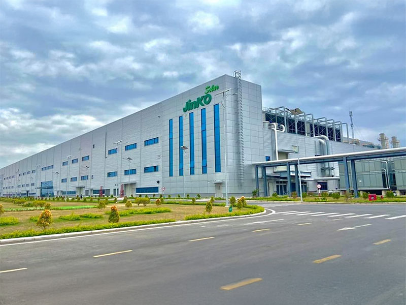 Tấm pin năng lượng mặt trơi Jinko Solar