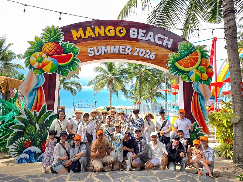 DMT Solar đ&atilde; tổ chức chuyến du lịch Phan Thiết kết hợp Team Building v&agrave; Gala mừng sinh nhật c&ocirc;ng ty