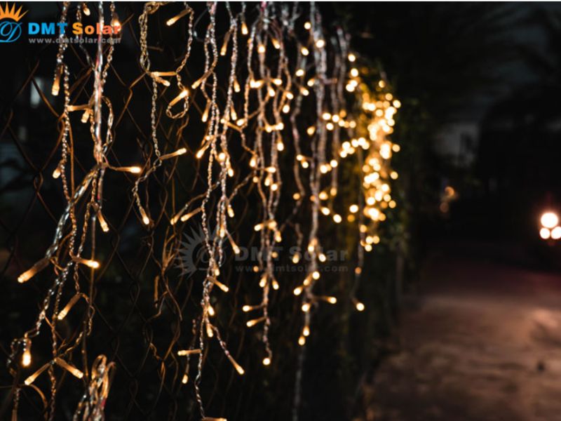 N&ecirc;n mua d&acirc;y đ&egrave;n trang tr&iacute; noel ở đ&acirc;u đảm bảo chất lượng?