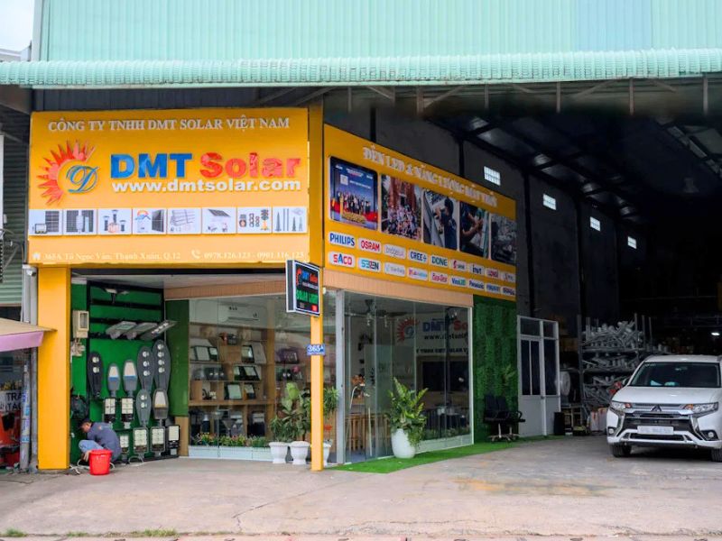DMT Solar l&agrave; đơn vị chuy&ecirc;n cung cấp v&agrave; lắp đặt đ&egrave;n năng lượng mặt trời tại Việt Nam