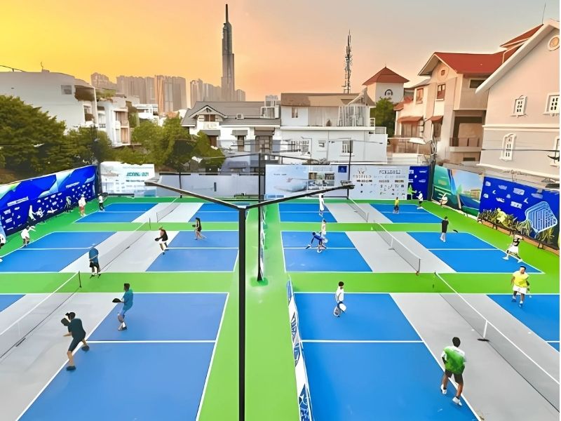 Sân pickleball ngoài trời